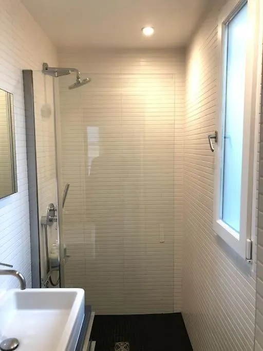 60Sqm Design Apartment With Stunning View Paris 0*,